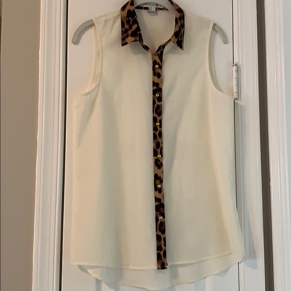 Cheetah polo, work shirt - Picture 4 of 4